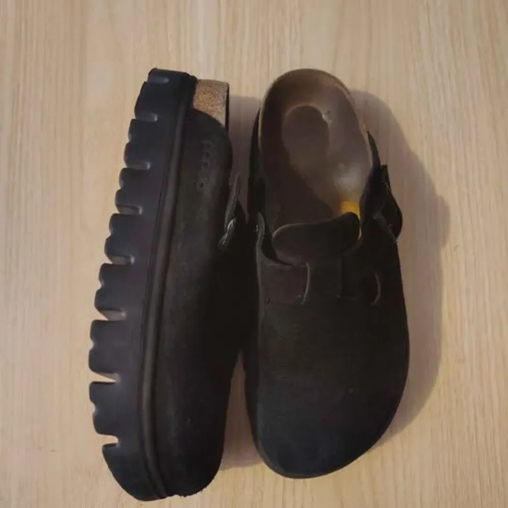 Papillio by Birkenstock Boston Suede black Clogs size 7